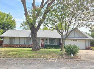 2200 Russell Rd, Independence, KS 67301