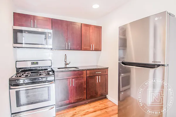 Rented by Nolita Group | media 9