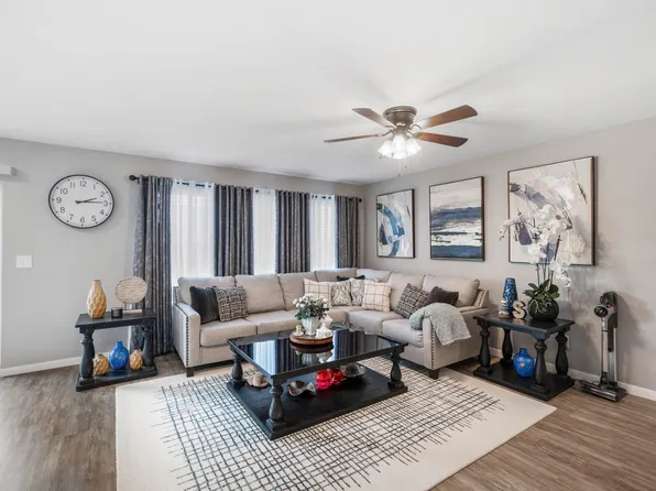 4157 Omaha Ave, Waterloo, IA 50702