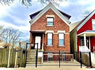 915 N Monticello Ave, Chicago, IL 60651