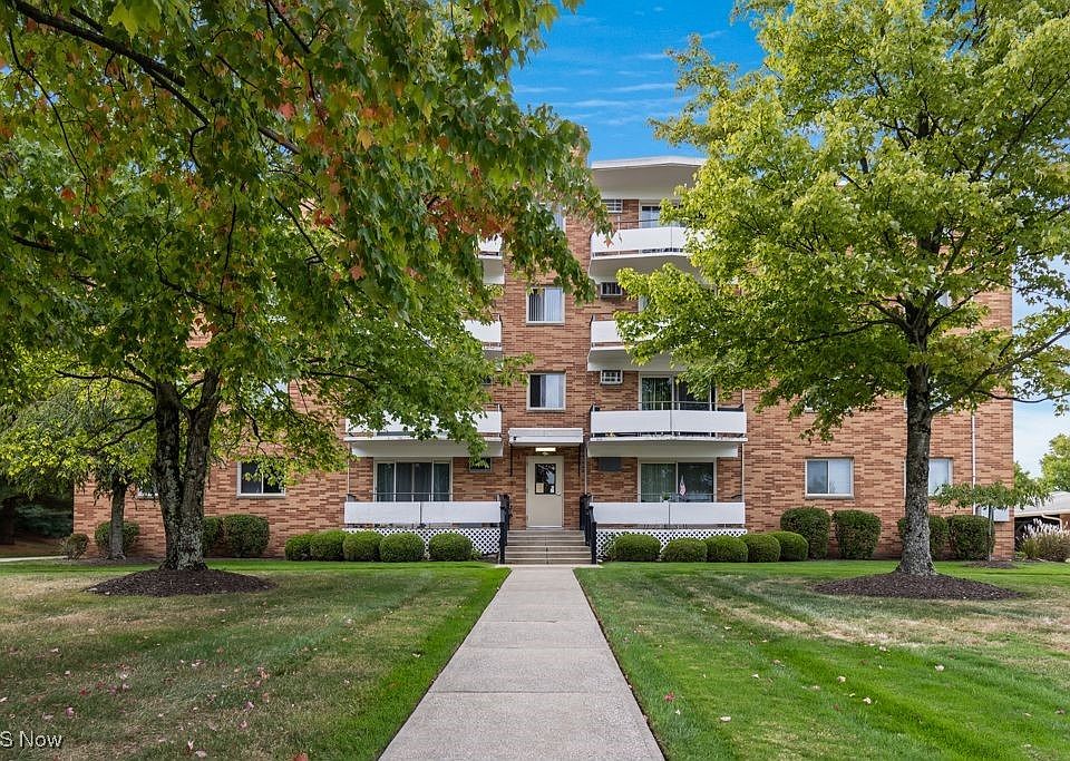 1st image of 521 Tollis Pkwy APT 385