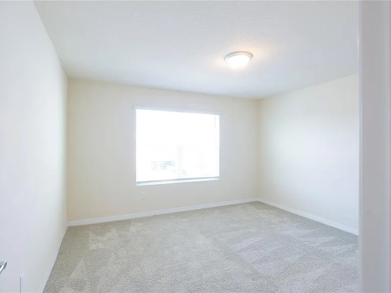 4609 Sparkling Shell Ave — Photo 49