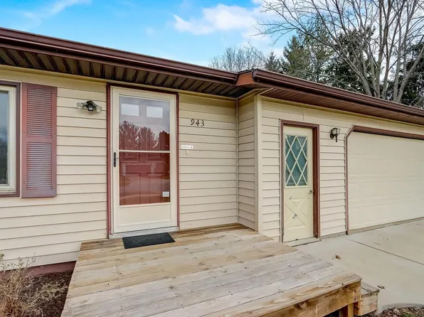 943 Cass PLACE, Lake Mills, WI 53551