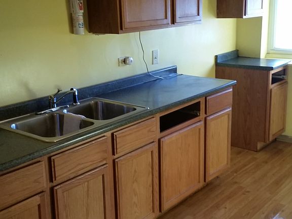 5th image of 5728 S Indiana Ave #3