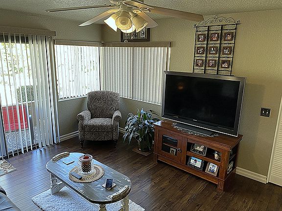 2nd image of 22700 Lakeway Dr Unit 333