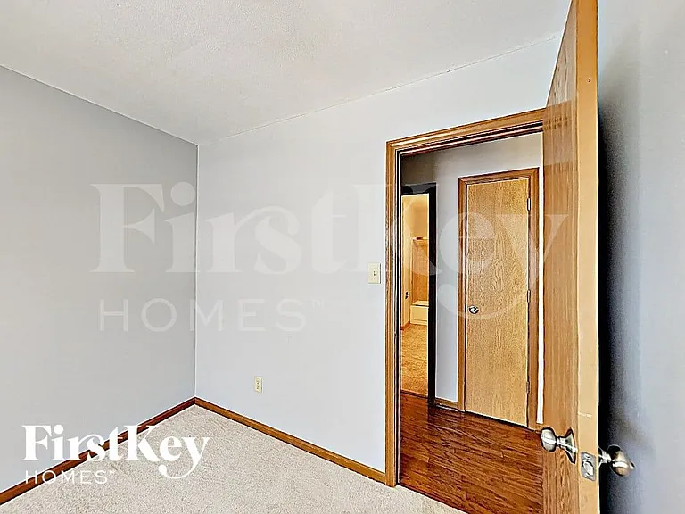7011 Blue Mountain Dr — Photo 12