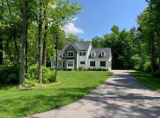 17835 English Dr, Chagrin Falls, OH 44023