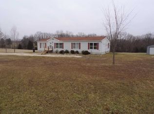 25486 Sky Dr, Warrenton, MO 63383