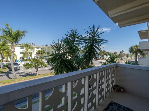 223 Columbia Dr APT 214, Cape Canaveral, FL 32920