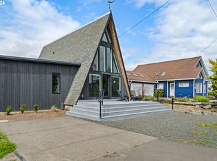 171 Hallie Ln, Manzanita, OR 97130