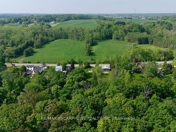 4th image of 59 Ridge Rd E