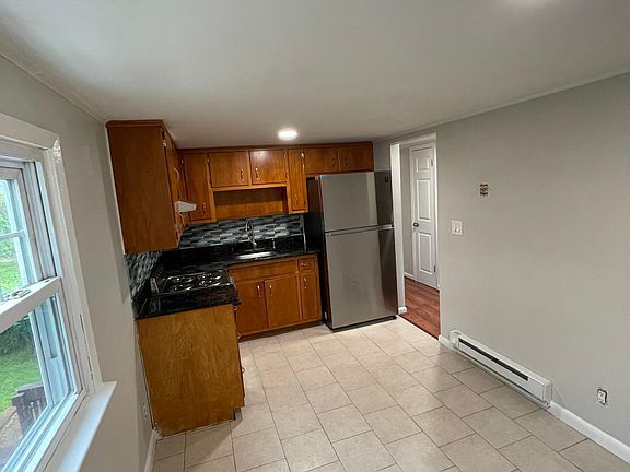 3rd image of 79 New St Floor 2