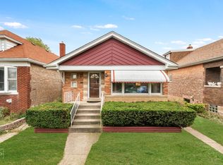 2707 Clinton Ave, Berwyn, IL 60402