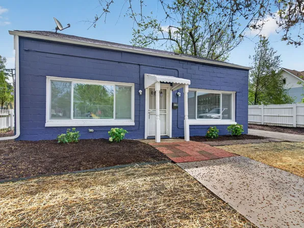 330 Harwood St, Joliet, IL 60432