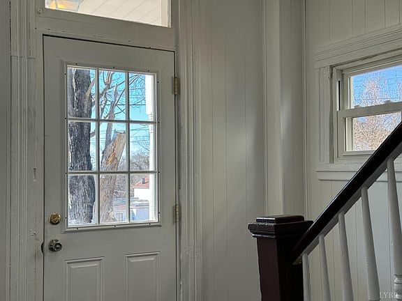 2nd image of 1612 Fillmore St