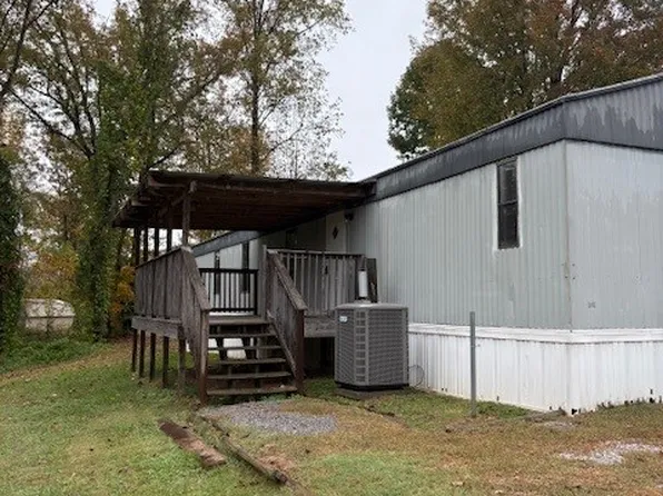 (undisclosed Address), Sweetwater, TN 37874