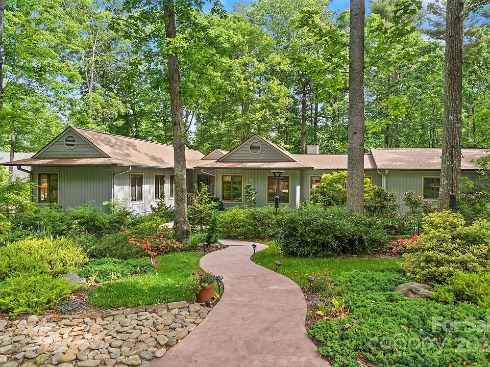 1st image of 24 Crooked Oak Ct