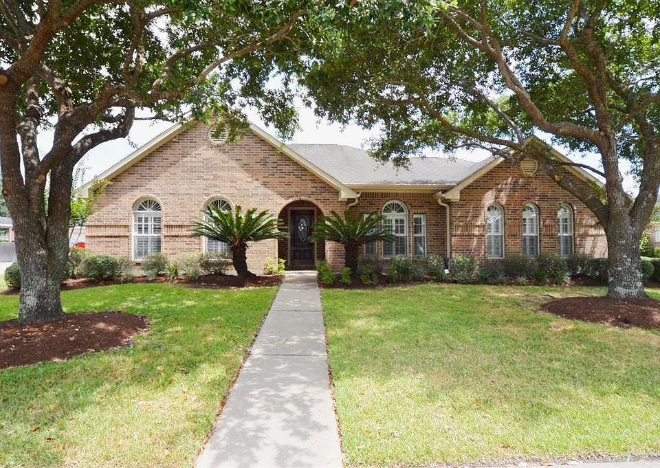 1st image of 509 Meadow Bend Dr
