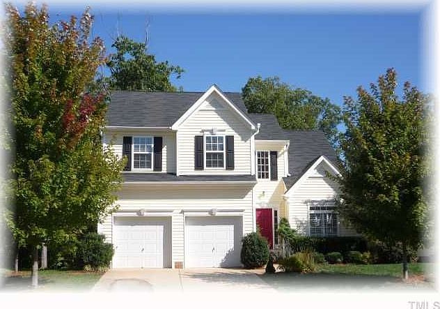 1st image of 2411 Summit Dr