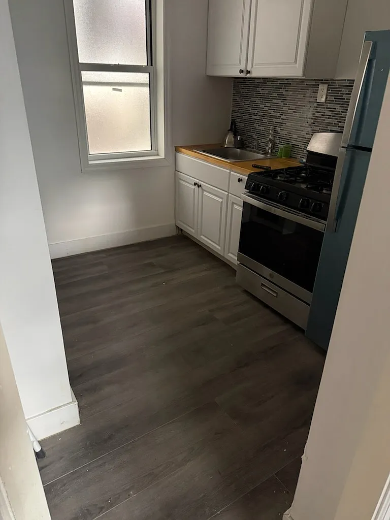 Building Photo - 1537 Rosedale Ave #2F