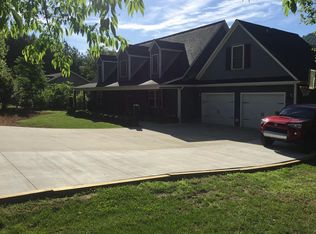 100 Eagle Creek Rd, Marion, NC 28752