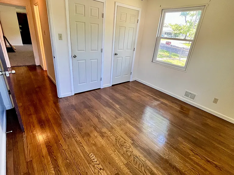 90 Arkansas Ave — Photo 12