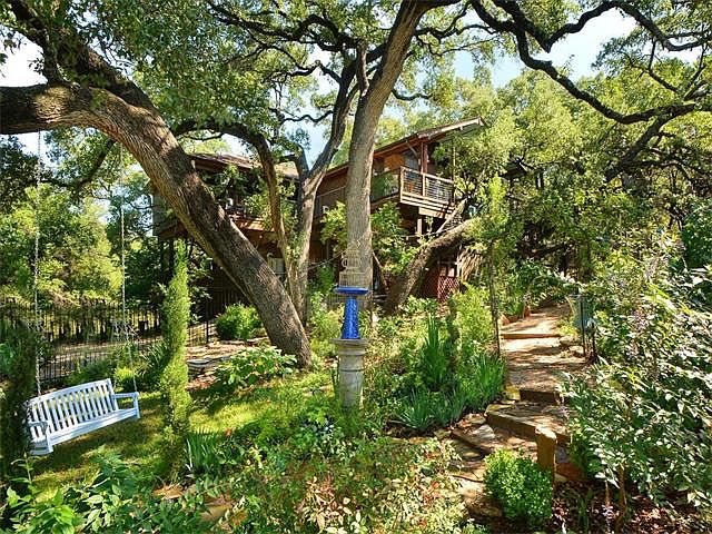 1st image of 20902 Highland Lake Dr