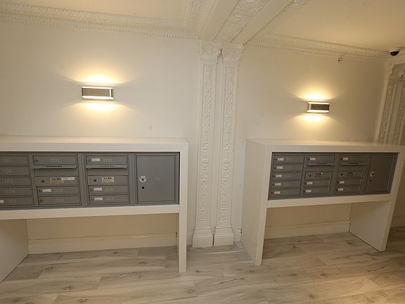 5th image of 3256 21st St APT 404
