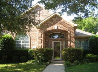 2525 Timber Ridge Dr, Garland, TX 75044