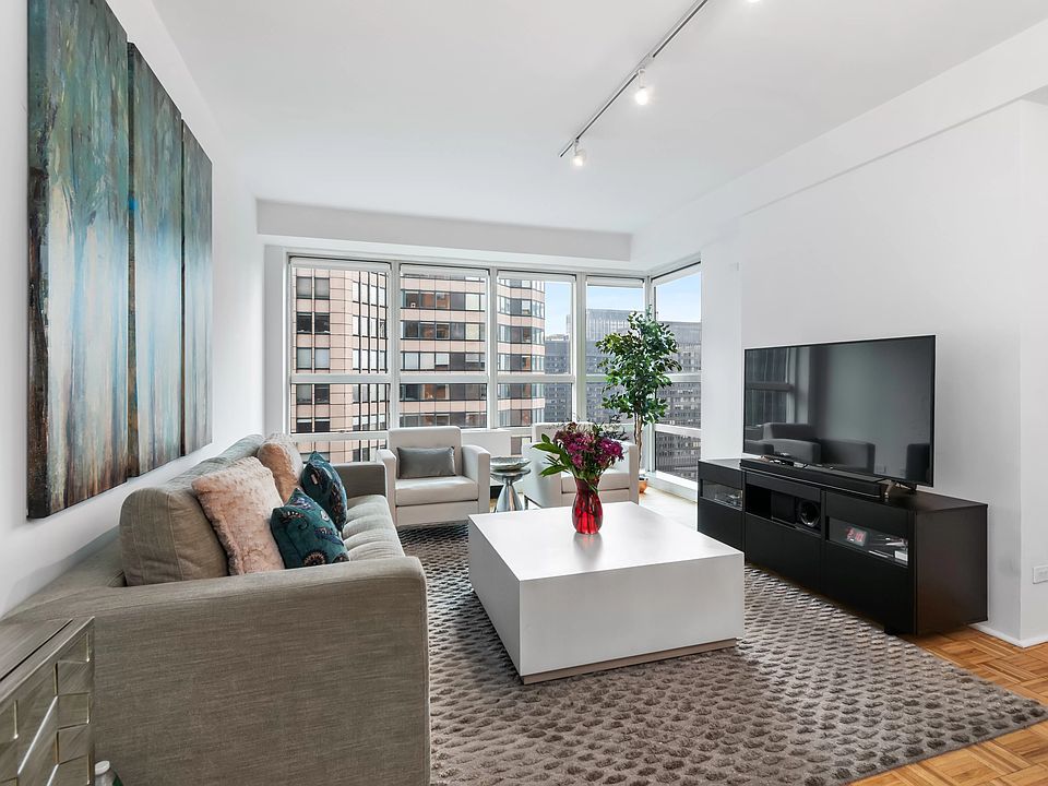 1st image of 146 W 57th St APT 53F