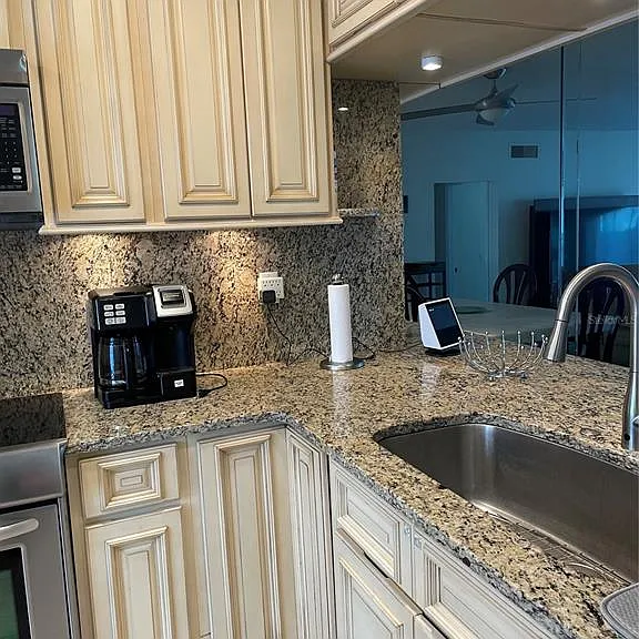 6260 Sun Blvd #1 — Photo 17
