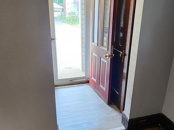 2nd image of 280 Southmont Blvd