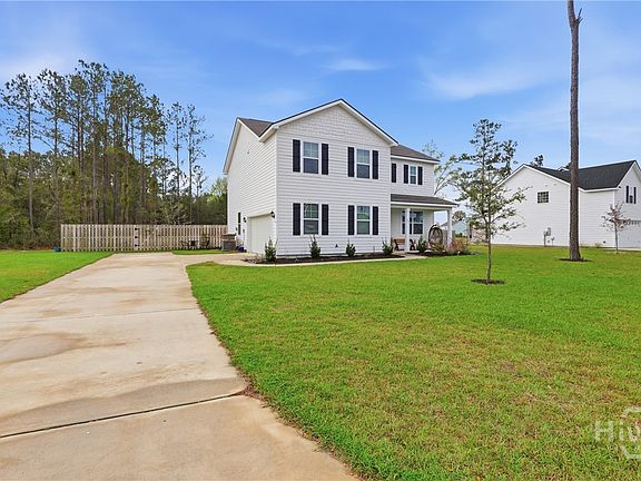 3rd image of 641 Timberland Circle
