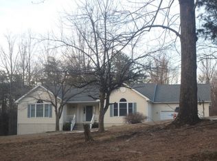 151 Annie Grove Rd, Harpers Ferry, WV 25425