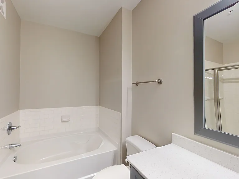 The Quarters at Towson Town Center — Photo 124