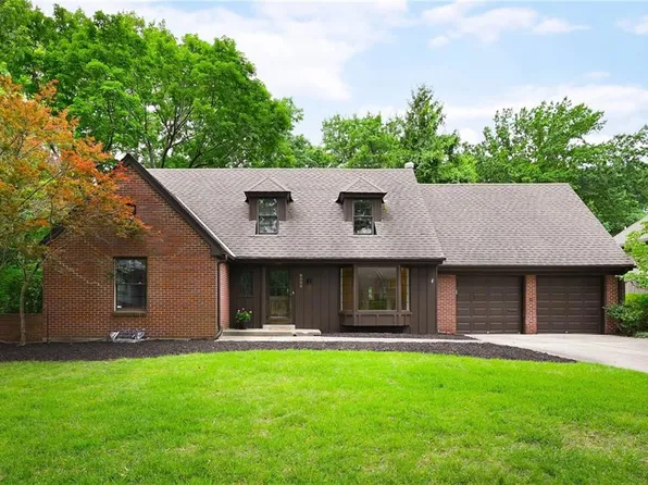 6000 Reinhardt Dr, Fairway, KS 66205