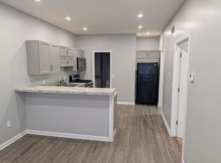 325 W Washington St #2, Grand Ledge, MI