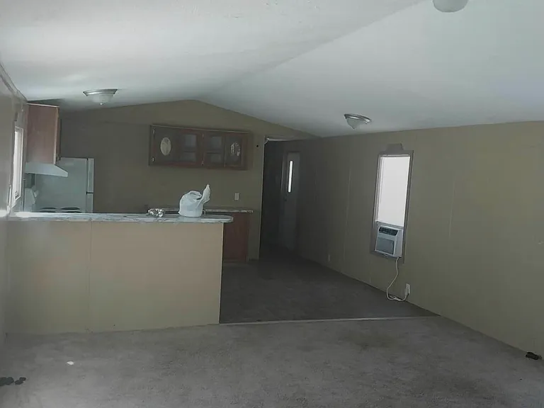 68 Buddy Hunts Cir — Photo 3