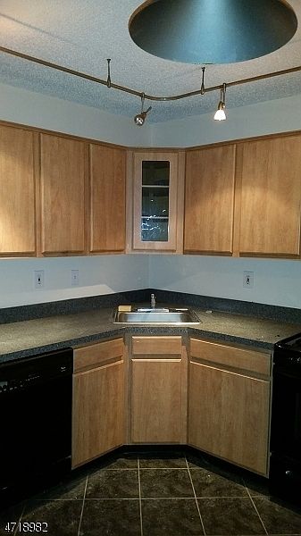 2nd image of 112 Edward Dr #709
