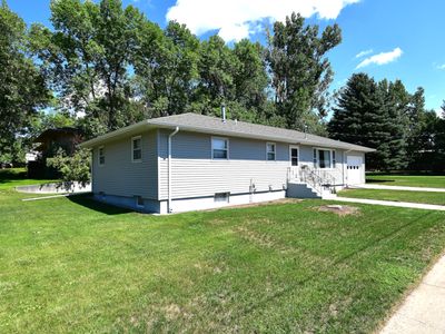301 Little St, Glendive, MT, 59330