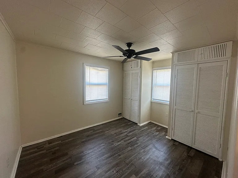 416 Old Home Rd — Photo 18