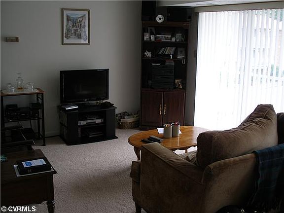 4th image of 7703 Okeith Ct