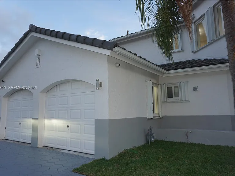 15614 SW 110th Ter — Photo 84
