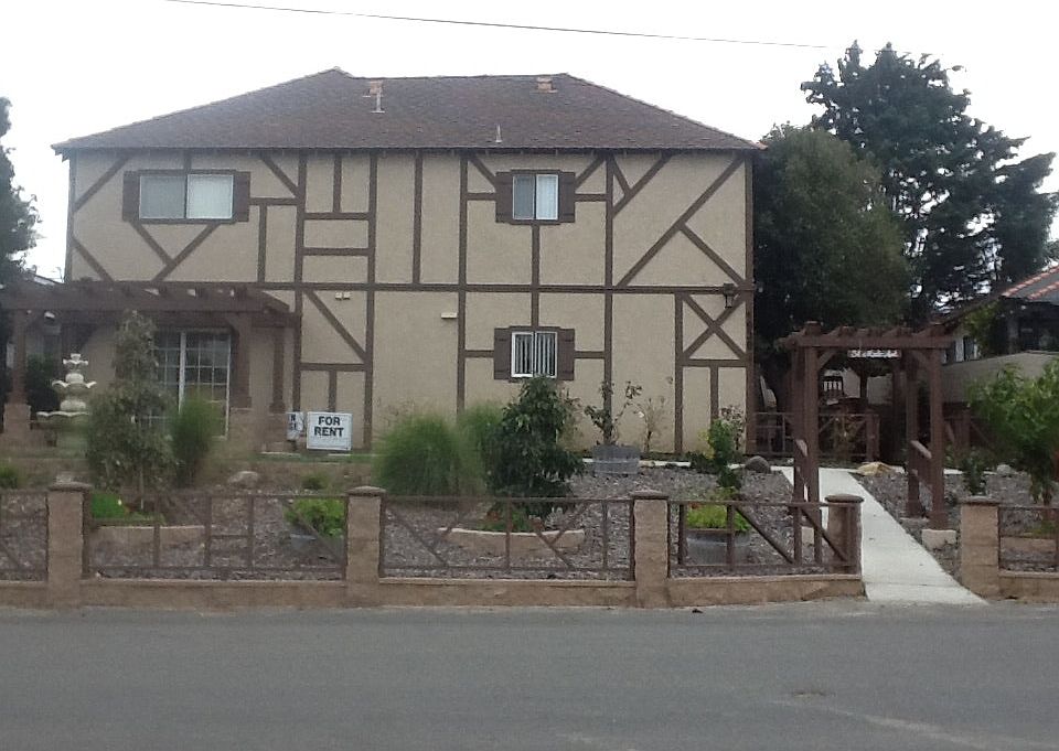 1st image of 1939 S Myers St APT 3