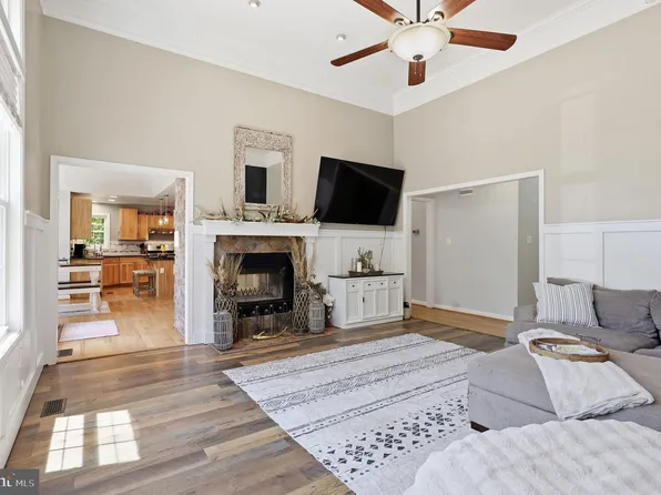 11064 Stream Side Ln, Culpeper, VA 22701