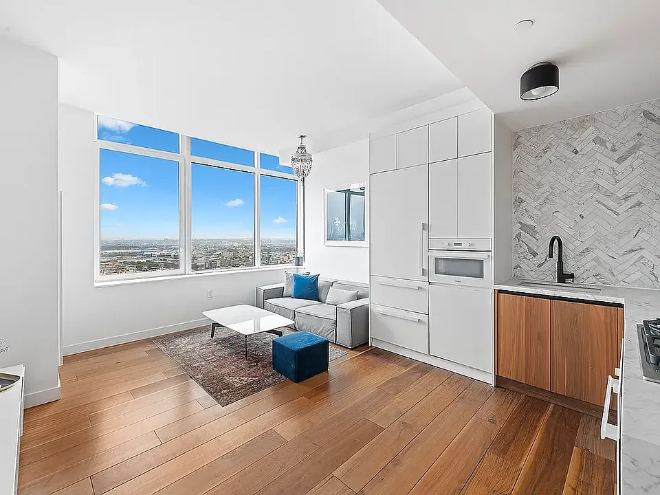 21 India St #30F