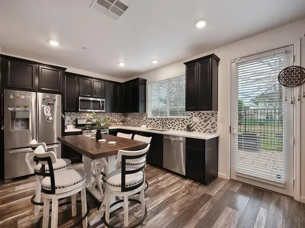 10904 Arrington Dr, Rancho Cordova, CA 95670