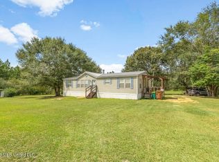 18276 Simmons Dr, Saucier, MS 39574