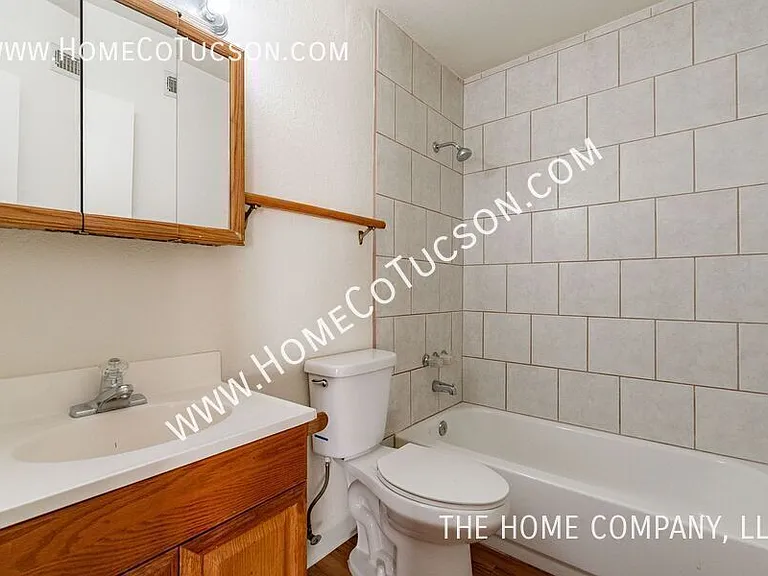 2511 N Fontana Ave — Photo 21