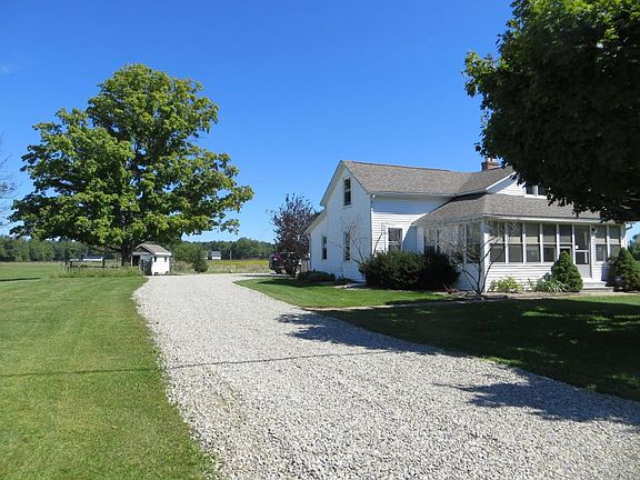 4th image of 9800 State Route 736